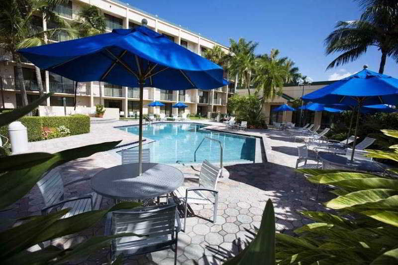 Courtyard By Marriott Fort Lauderdale East / Lauderdale-By-The-Sea Hotel Exterior foto