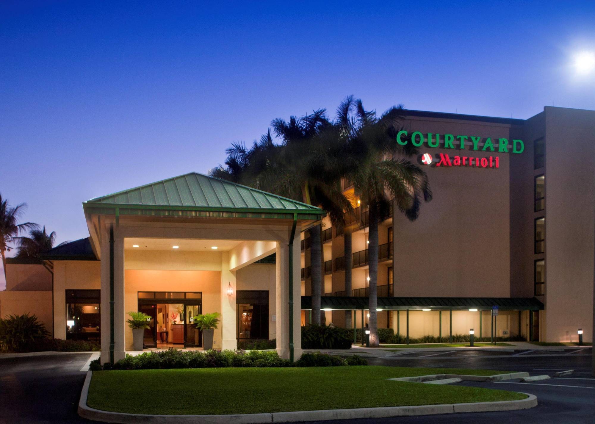 Courtyard By Marriott Fort Lauderdale East / Lauderdale-By-The-Sea Hotel Exterior foto